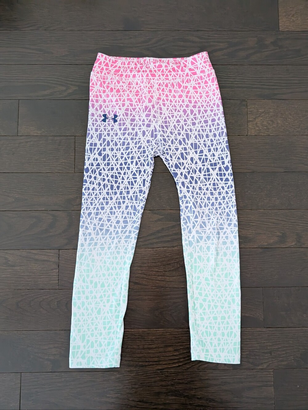 sz:6 LIKE NEW Under Armour Girls’ HeatGear Printed Leggings